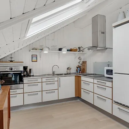 Hotel 3 Bedroom In Toftlund